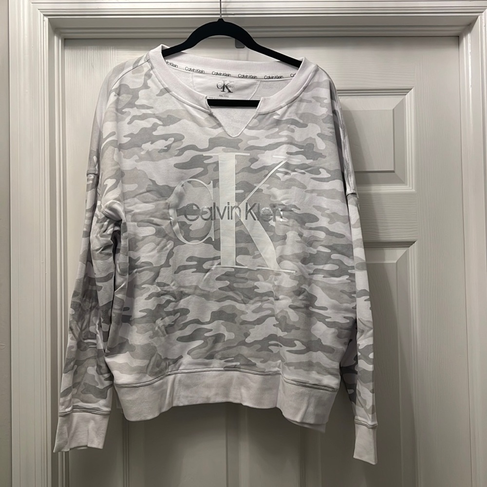 Calvin Klein Sweatshirt